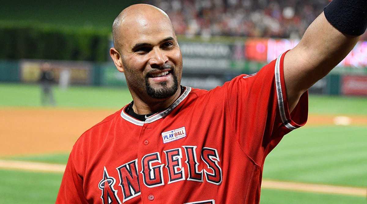 Albert-Pujols-Biography-Facts-Childhood-Net-Worth-Life