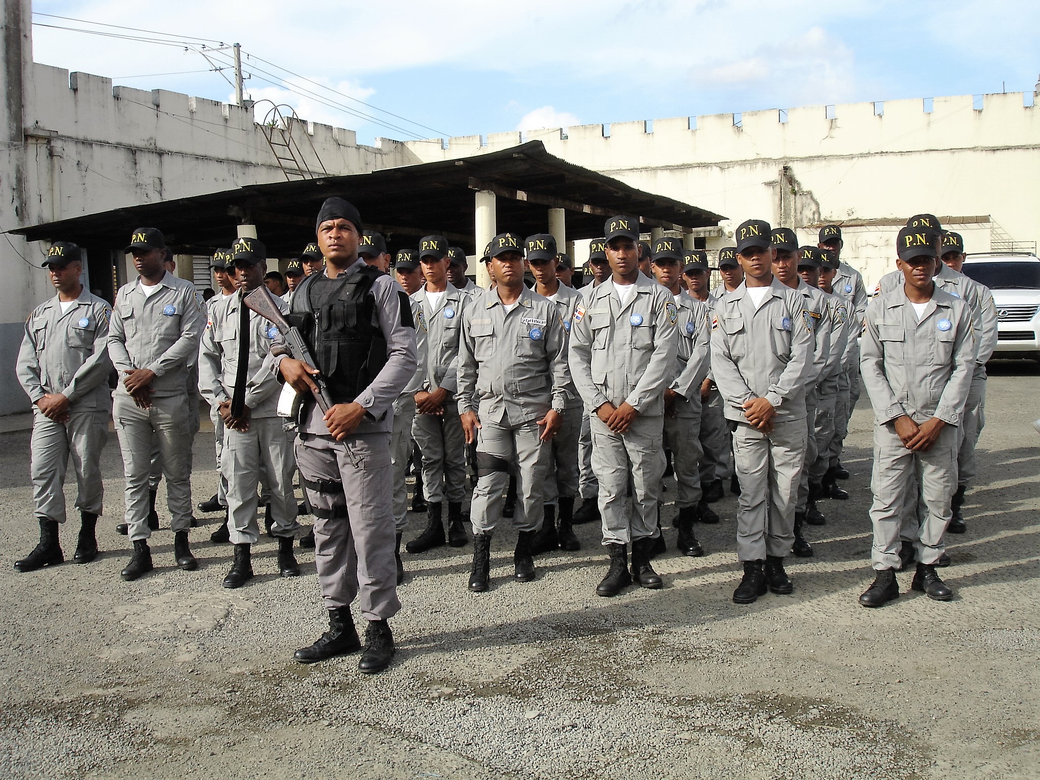 Tropas policiales19