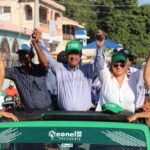 Leonel-recorre-Puerto-Plata-e-inaugura-tres-nuevos-locales-de-Fuerza-del-Pueblo