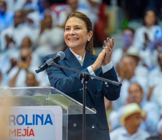 POLITICA: Carolina Mejía trabaja de cara al proceso interno del PRM