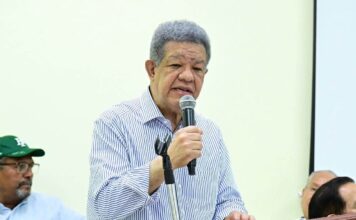 BONAO: Leonel Fernández participa en asamblea provincial de dirigentes de la FP