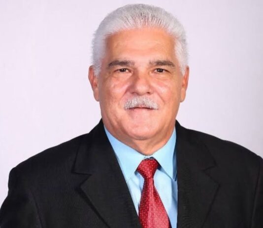 Luctuosa: Destacado periodista Claudio Concepción recibe cristiana sepultura