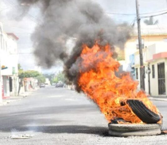 DEMANDAN: Salcedo hizo huelga este lunes, piden reivindicaciones