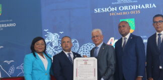 BONAO: Senado de la República sesiona en Bonao para conmemorar los 44 años de Monseñor Nouel