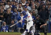 Grandes Ligas: Mookie Betts batea de 4-4 con tres triples y dos impulsadas