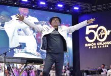 MÚSICA: Ramón Orlando celebra 50 años de carrera con un Estadio Olímpico repleto de público