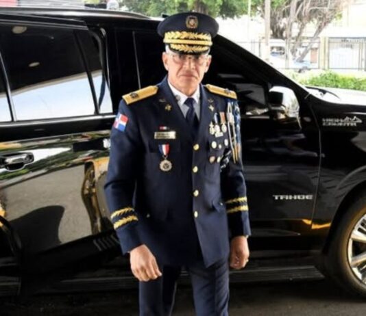 POLICIAL…También bajan homicidios… Policía Nacional dice que de enero a septiembre los casos de robos se redujeron casi un 30 %