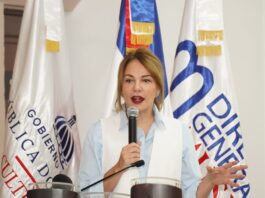 Criticaba el Gobierno de Danilo: De la sátira opositora a los cuestionamientos en Cultura; el corto recorrido político de Milagros Germán